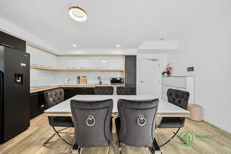 302/14 Cecil Avenue, Cannington WA 6107