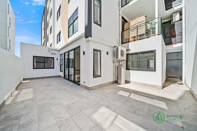 302/14 Cecil Avenue, Cannington WA 6107