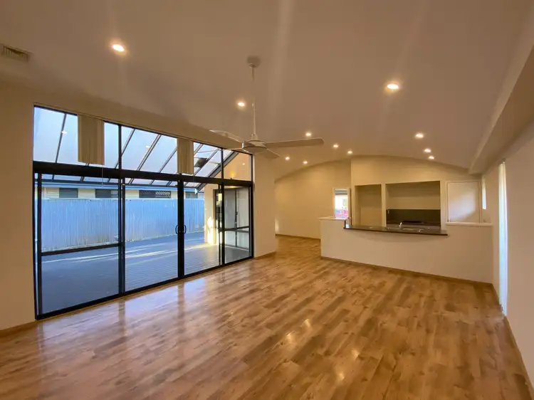 17 Prenton Street