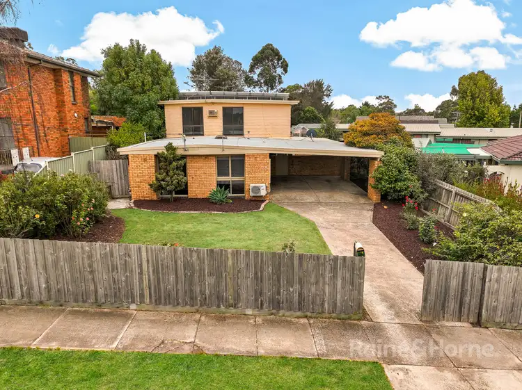 18 Mitchells Lane, Sunbury VIC 3429