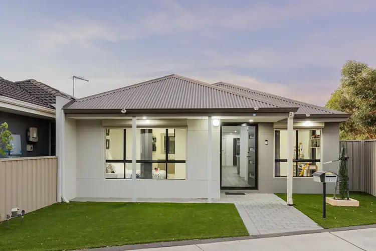 2 Granfell Way