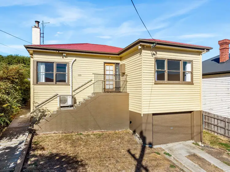 123 Bowen Road