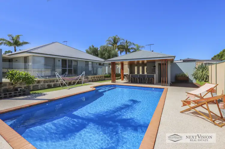 21 Pioneer Drive, Yangebup WA 6164