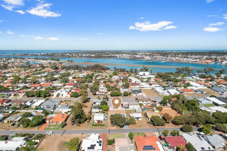 13A Kitchener Street, Dudley Park WA 6210