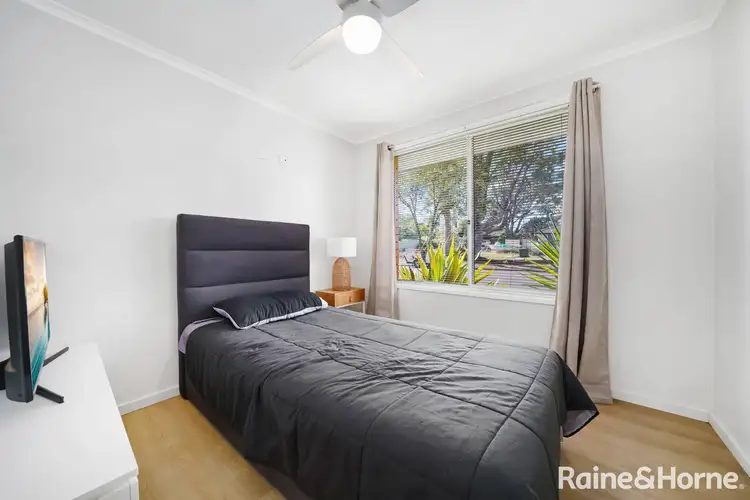 Fifth view of Homely house listing, 2 Popondetta Place, Glenfield NSW 2167