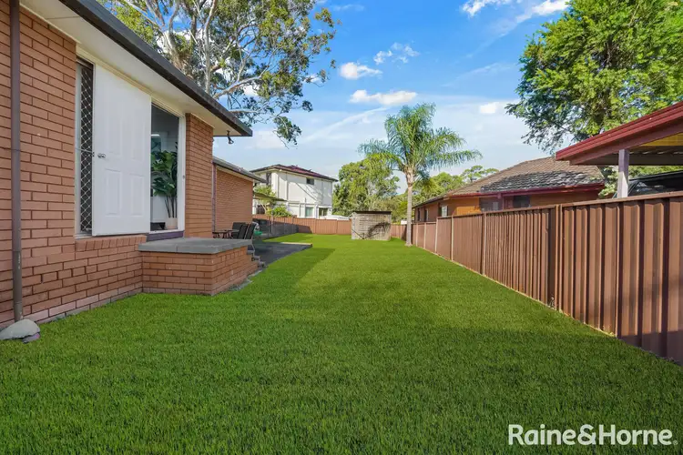 Sixth view of Homely house listing, 2 Popondetta Place, Glenfield NSW 2167