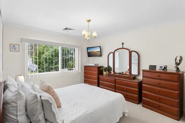 Seventh view of Homely house listing, 1 Dorset Close, Belrose NSW 2085