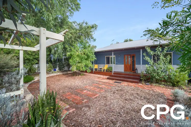 29 Urch Road, Kalamunda WA 6076