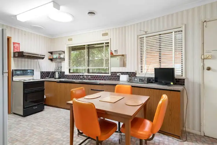 Second view of Homely house listing, 562 Milton Street, North Albury NSW 2640