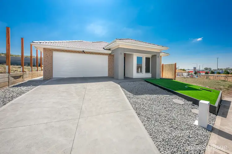 Second view of Homely house listing, 16 Davenport Drive, Sunbury VIC 3429