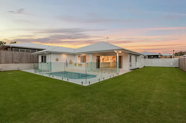 Second view of Homely house listing, 7 Bird Song Close, Southside QLD 4570