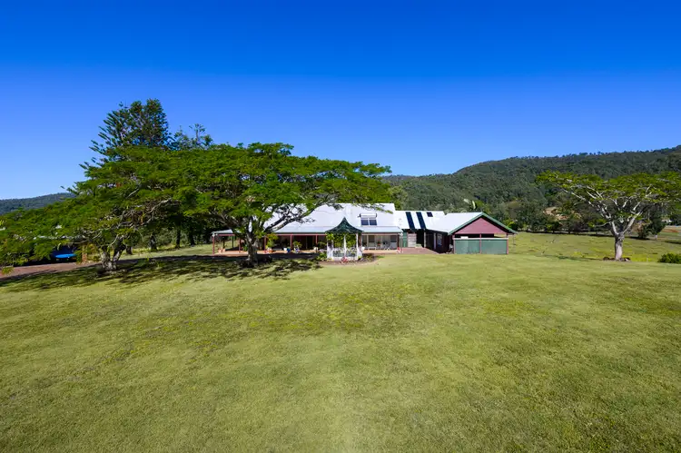 25 W James Road, Rocksberg QLD 4510