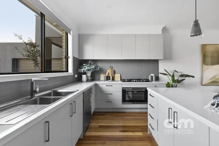 Fifth view of Homely townhouse listing, 2/222 Boundary Road, Pascoe Vale VIC 3044