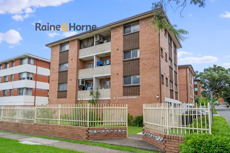 4/3 Drummond Street, Warwick Farm NSW 2170