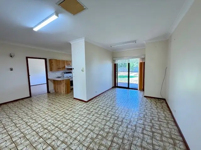 Second view of Homely house listing, 5 Teatree Avenue, Leeton NSW 2705