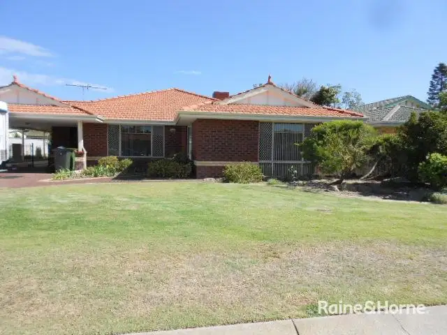 4 Prevelly Circle, Waikiki WA 6169