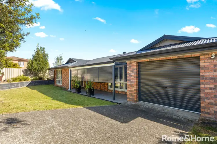 43 Barcoo Circuit, Albion Park NSW 2527