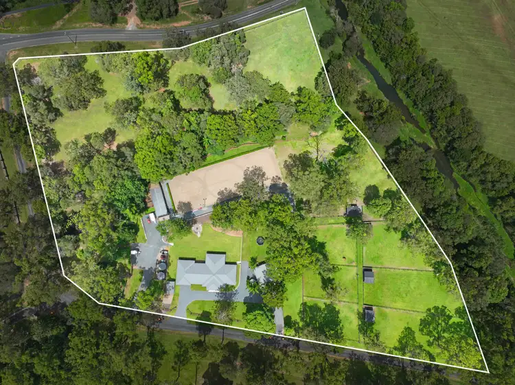 25 Thendara Dr, Mount Nathan QLD 4211