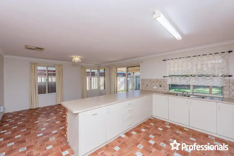 Fourth view of Homely house listing, 8 Weeloo Road, Waggrakine WA 6530