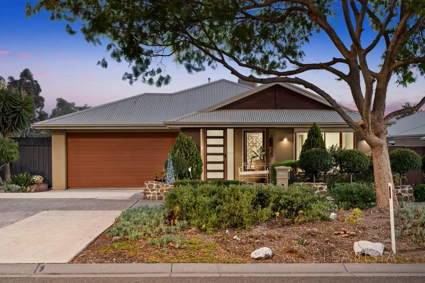 Main view of Homely house listing, 1 Bridgehaven Drive, Craigieburn VIC 3064