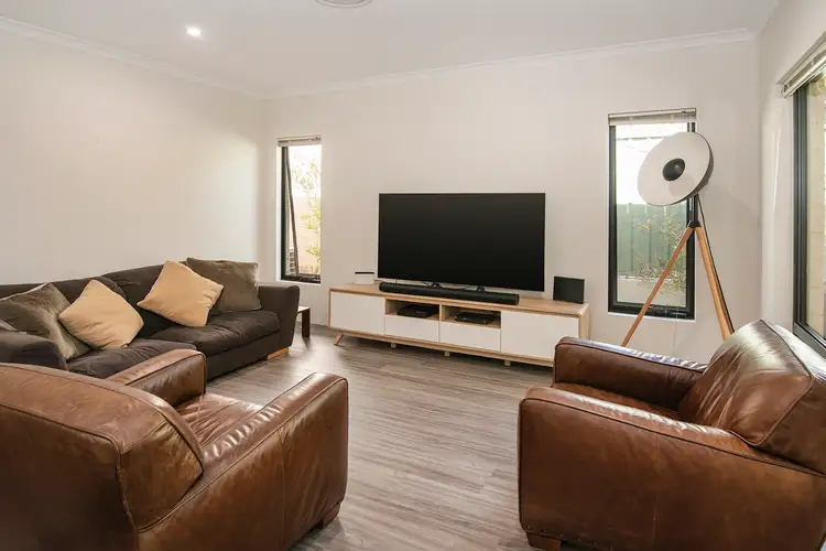 Sixth view of Homely house listing, 2/104 Blackwood Avenue, Augusta WA 6290