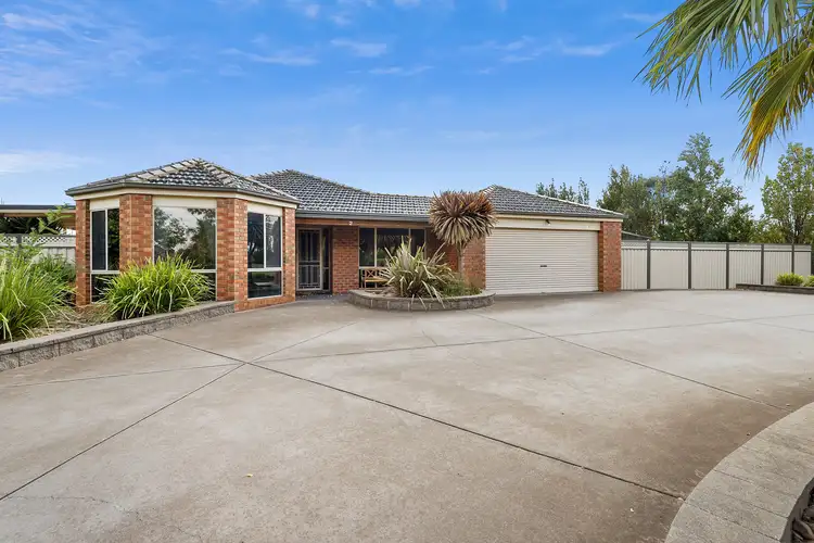 2 Rupertswood Drive, Brookfield VIC 3338