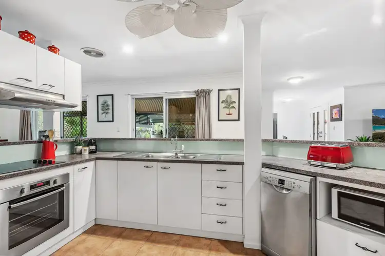 Fifth view of Homely house listing, 10 Lintott Court, Noosaville QLD 4566