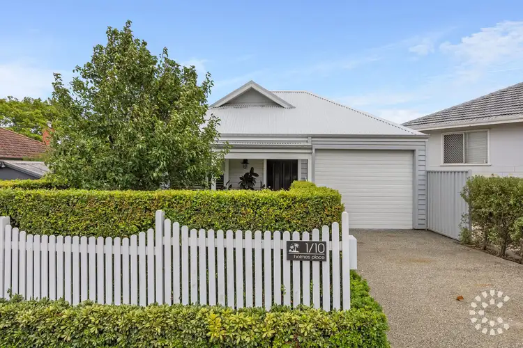 1/10 Holmes Place, Hilton WA 6163