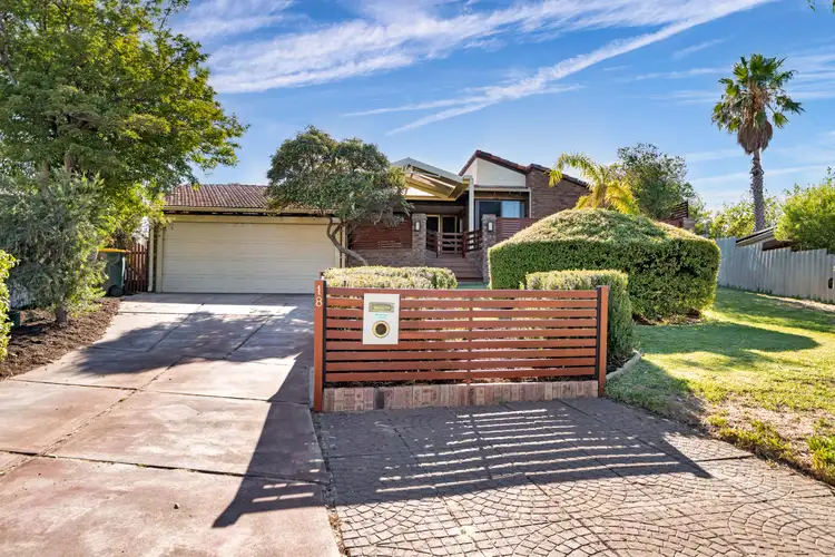 Second view of Homely house listing, 18 Bayou Court, Heathridge WA 6027