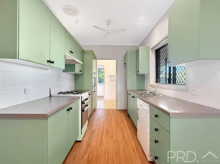 8E Lathwell Close, Nickol WA 6714