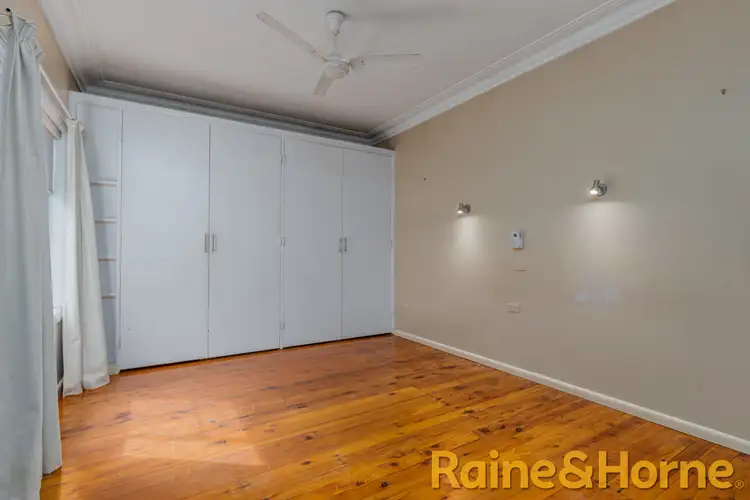 Fifth view of Homely house listing, 33 Fitzhill Parade, Dubbo NSW 2830