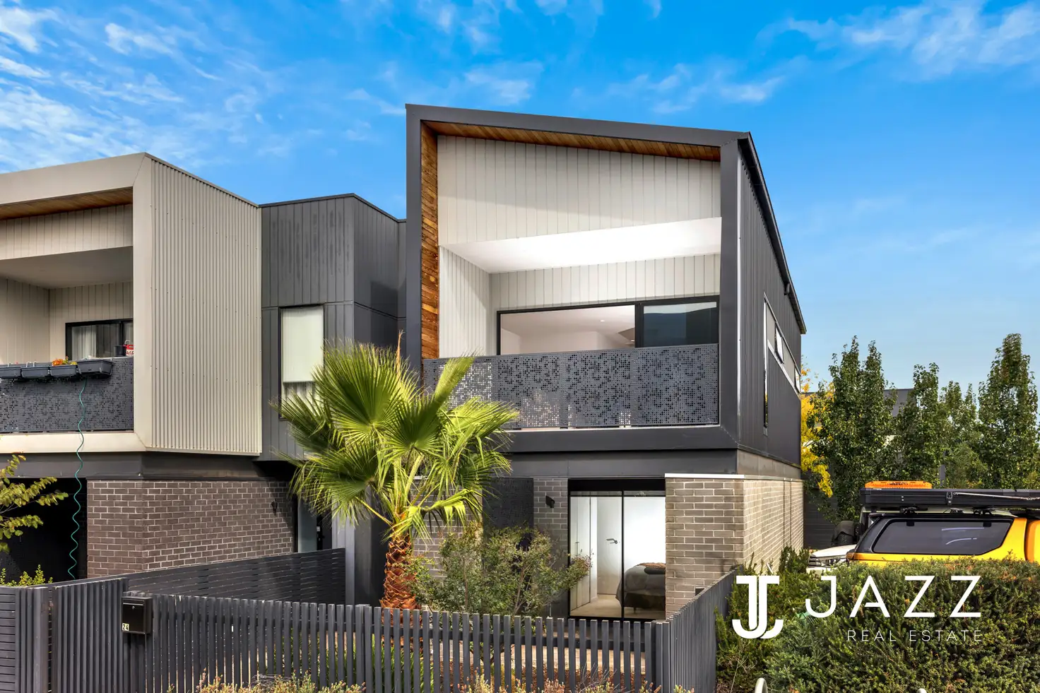 Main view of Homely townhouse listing, 24 Broadside Walk, Point Cook VIC 3030