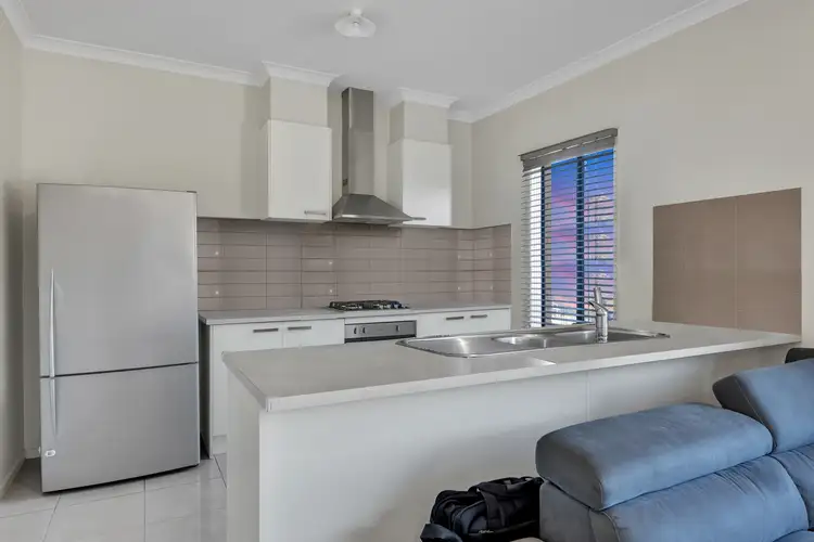 Fifth view of Homely house listing, 18 Berrima  Crescent, Wollert VIC 3750