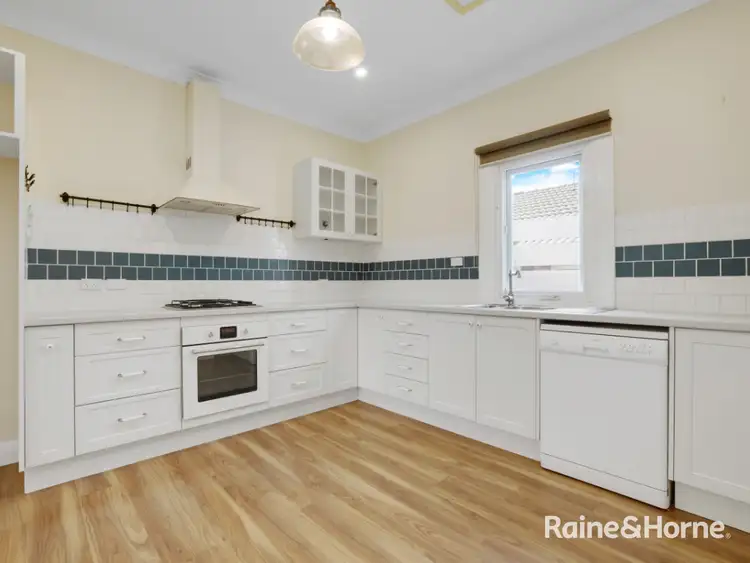Fifth view of Homely house listing, 281 Piper Street, Bathurst NSW 2795