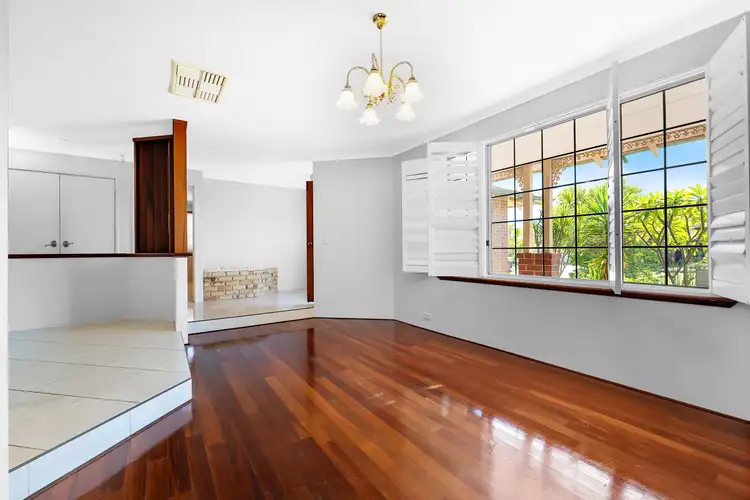 Fifth view of Homely house listing, 26 Aster Court, Thornlie WA 6108