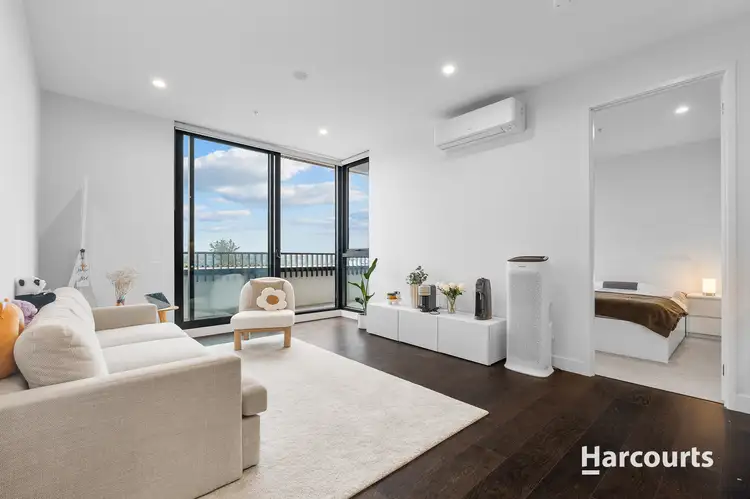 28 Foundation Boulevard