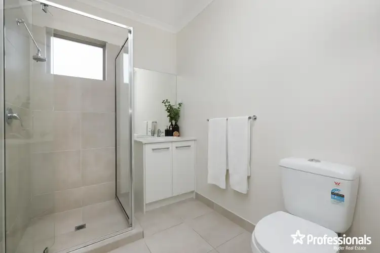 Fifth view of Homely house listing, 19 Sumac Street, Brookfield VIC 3338