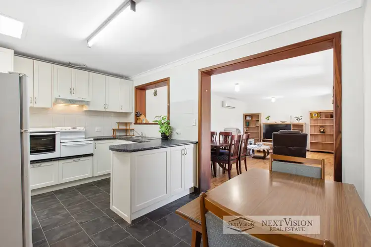 9 Dawson Way, Parmelia WA 6167