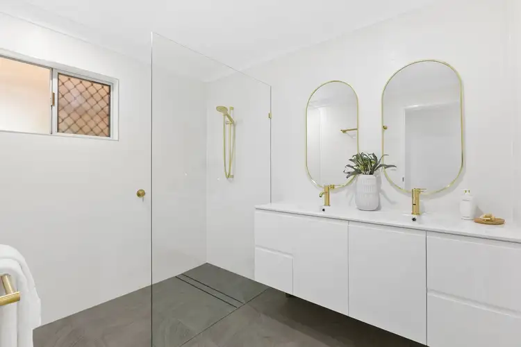 Second view of Homely house listing, 39 Reerden Street, Collingwood Park QLD 4301