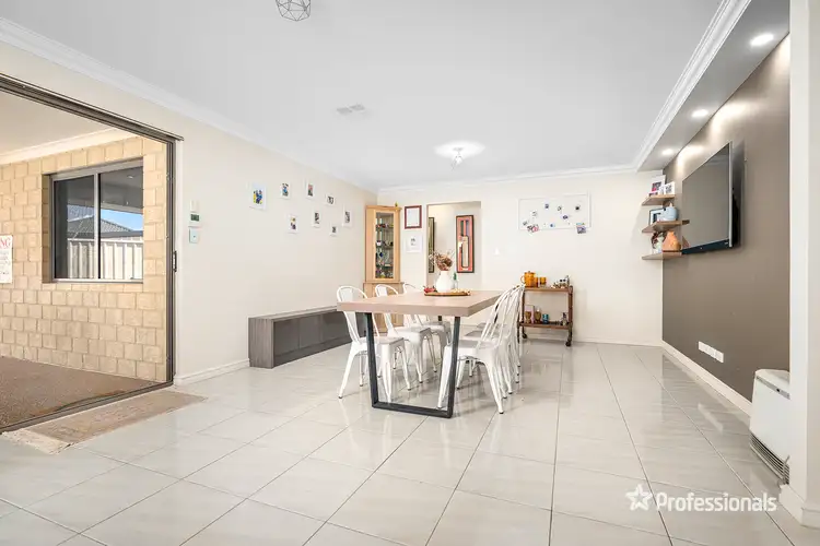 Fifth view of Homely house listing, 3 Bagley Crescent, Mount Tarcoola WA 6530