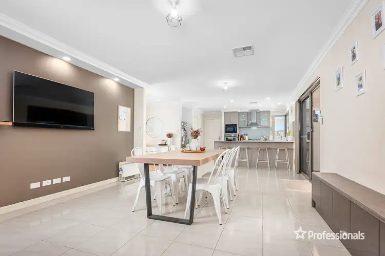 Sixth view of Homely house listing, 3 Bagley Crescent, Mount Tarcoola WA 6530