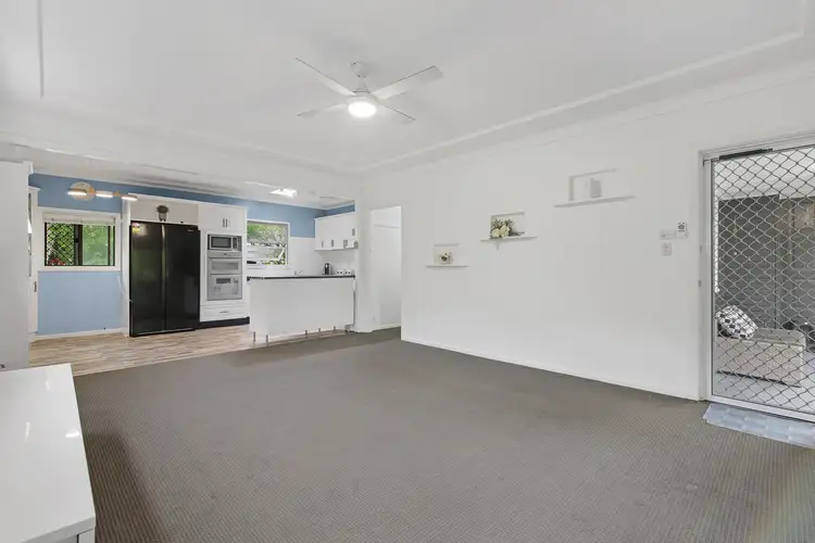 6 Tweed Street, Coolangatta QLD 4225