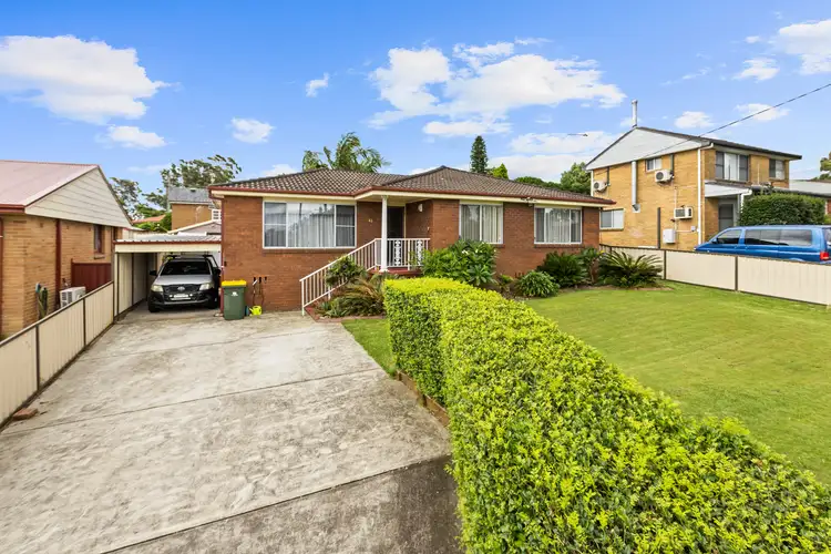 42 Adelaide Street, Raymond Terrace NSW 2324