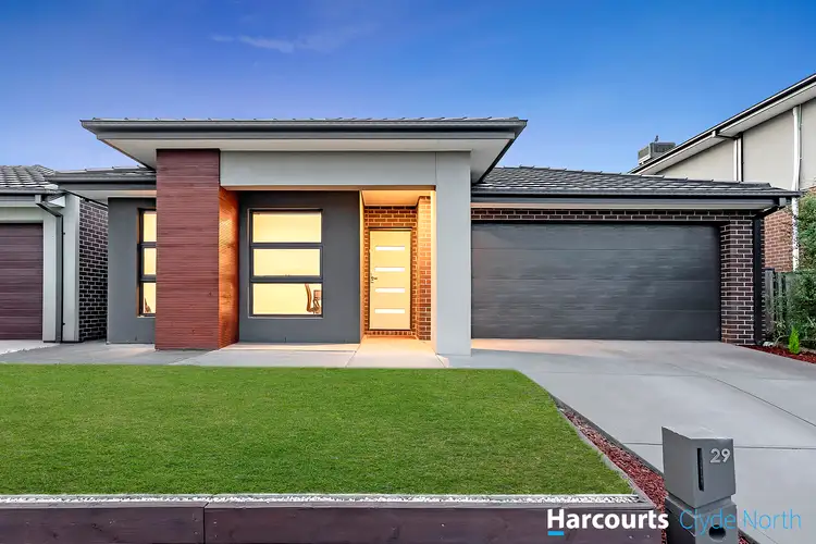 29 Marshy Avenue, Cranbourne East VIC 3977