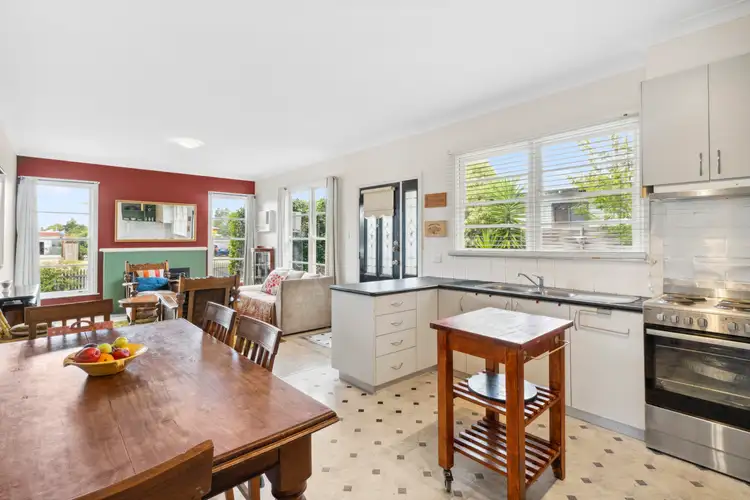Fifth view of Homely house listing, 17 Robertson Street, Colac VIC 3250