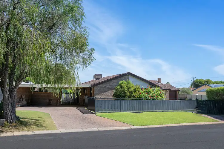 16 Donald Way, Geographe WA 6280