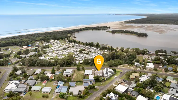 Main view of Homely house listing, 24 McIntosh Street, Shoalhaven Heads NSW 2535