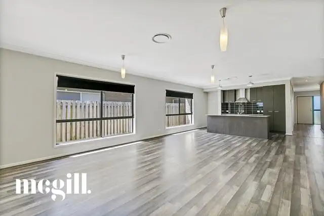 51 Pepper Tree Circuit