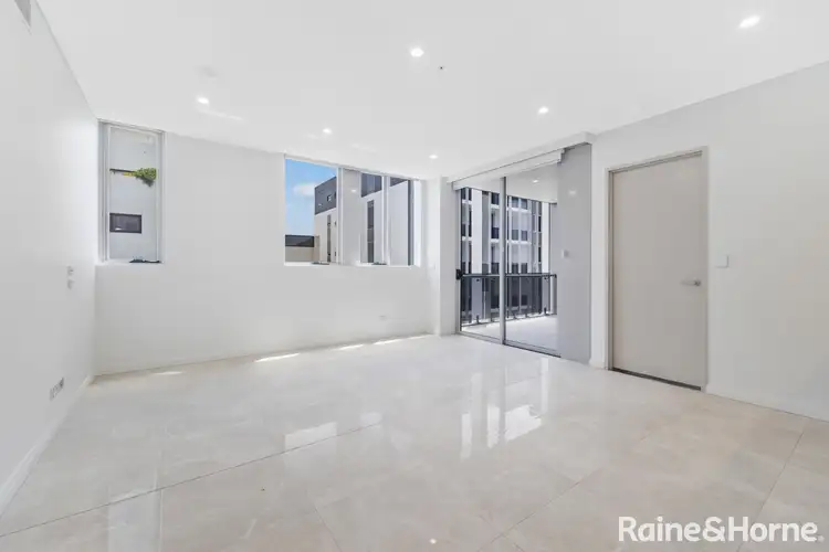 Fifth view of Homely apartment listing, 515/555 gardeners road, Mascot NSW 2020