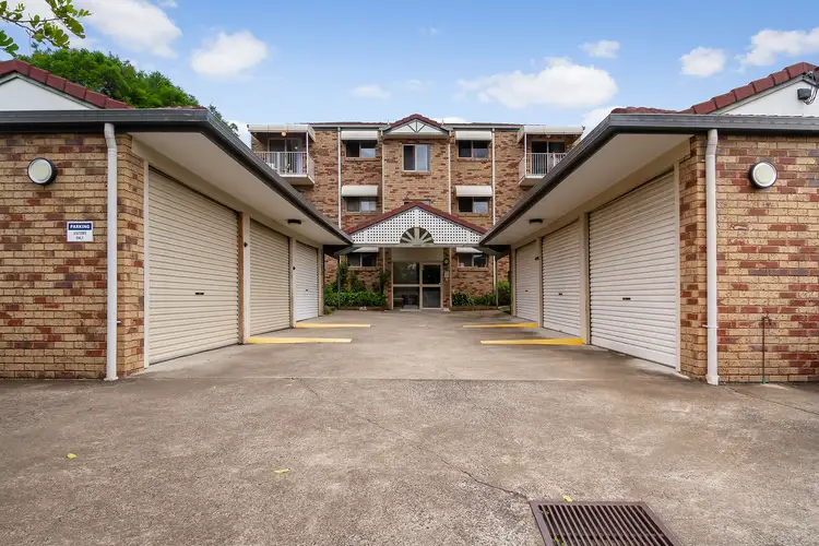 30 Ramsay Street